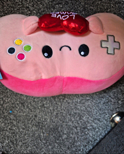 Pink video games plush pillow - pink,